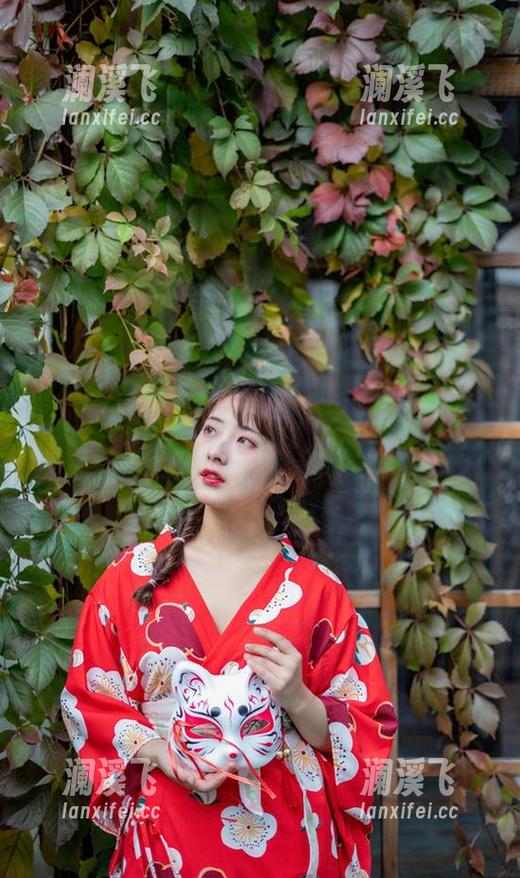 Hana Bunny Hana Bunny的cos合辑:一秒变身,自拍就像变魔术!